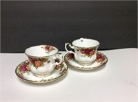2 Royal Albert " Old Country Roses " Teacups &