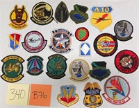 340 - VINTAGE MILITARY PATCHES (B76)