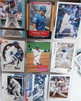 351 - LOT OF 9 BASEBALL TRADING CARDS (A8)