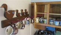 Lot of coffee mugs & duck wall holder (kitchen)