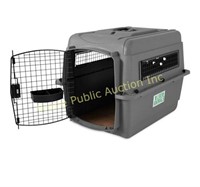 Petmate $95 Retail Sky Dog Kennel, 28in L X