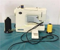 Kenmore sewing machine comes with thread