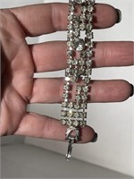 Pretty Vintage Rhinestone Bracelet