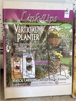 Link Up Vertical Planter New