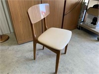 (2X) MID CENTURY DINING CHAIRS WITH VINYL