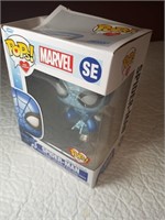 Funko Spiderman SE (box top damage)