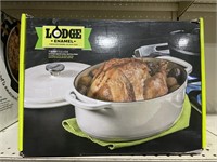 LODGE ENAMEL 7 QUART OYSTER WHITE DUTCH OVEN