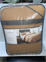 THRESHOLD FLANNEL COMFORTER SET FULL/QUEEN ORANGE