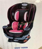 Graco Extend2Fit Convertible Car Seat $234 R