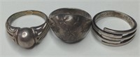 Lot of three Sterling silver rings, total weight