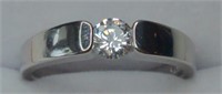 Nice ladies Sterling silver White Sapphire