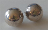Sterling Silver Ball Earrings, total weight is