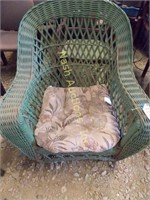 wicker chair w/ spring bottom