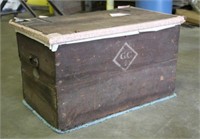 Vintage Trunk, Approx 35"x20"x20"