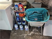 LOT: LAUNDRY RELATED ITEMS (METAL CART/BASKET)