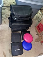 BOX: CARRYING CASES WITH MUSIC CD'S