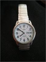 Men's silver tone Timex watch