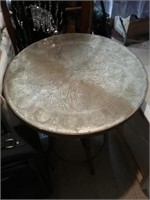 Stamped metal round Center table