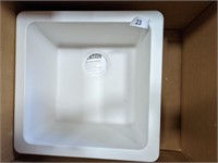 Karran White Quartz Sink (16-5/8 x 16-5/8 x8-1/4)