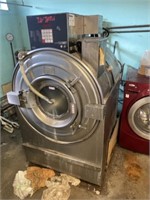 Uni Wash Commercial Washer