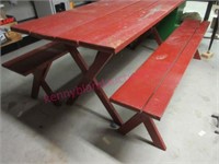 Vintage redwood 6ft picnic table set (basement)