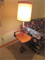 Vintage floor lamp (basement) w/wood