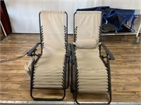 Pair of Reclining Patio Lounge Chairs