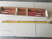 New Cedar arrows uncut 32 1/2 inches (8)