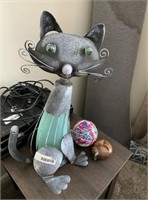 Lot of 3 Cat Statue, Yarn Ball, and Cat Figure