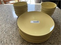 Lot of 16 Yellow Dinner Plates and Bowls