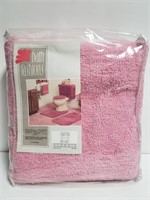 NIP 5×6' Charisma Bath Carpet Polyester Pink