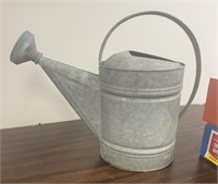 GALV WATERING CAN