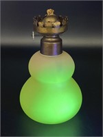 Vintage Murano Burmese uranium glass oil lamp