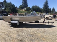 1978 Valco Aluminum 16' Boat, Needs Repairs