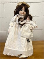 Seymour Mann 1986 17" Porcelain Doll & Baby Doll