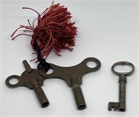 (LG) Vtg. Skeleton Key and Winding Keys