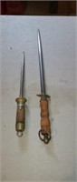 2 knife sharpening rods