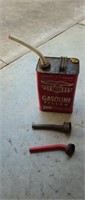 Vintage eagle 1 gallon metal gas can with extra