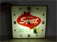 Squirt lighted clock