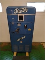 Pepsi 10¢ vending machine