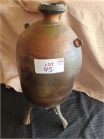 Unusual Early Pottery w/Primitive Stand