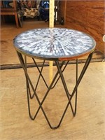 Mosaic Patio Table (2pics)
