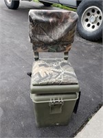 Dove or Fishing Swivel Chair with cooler