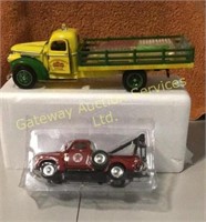 Collectable Plastic 1941 Chevy flatbed 1/32 scale