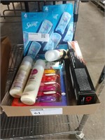 1 LOT, FLAT OF HEALTH AIDS SOLEIL SMOOTH SHAVERS,