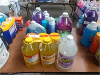 1LOT HOUSEHOLOD CLEANING SUPPLIES: APPROX