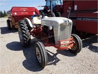 Ford Model 860 Gas Tractor, WF, Deep rubber