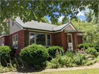 2 Bedroom Brick Home, 1 Acre, Country Setting,