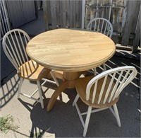 Pedestal table and 3 chairs - FL