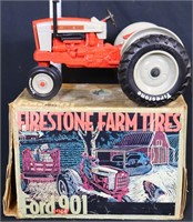 1998 Ford 901 die cast tractor in box